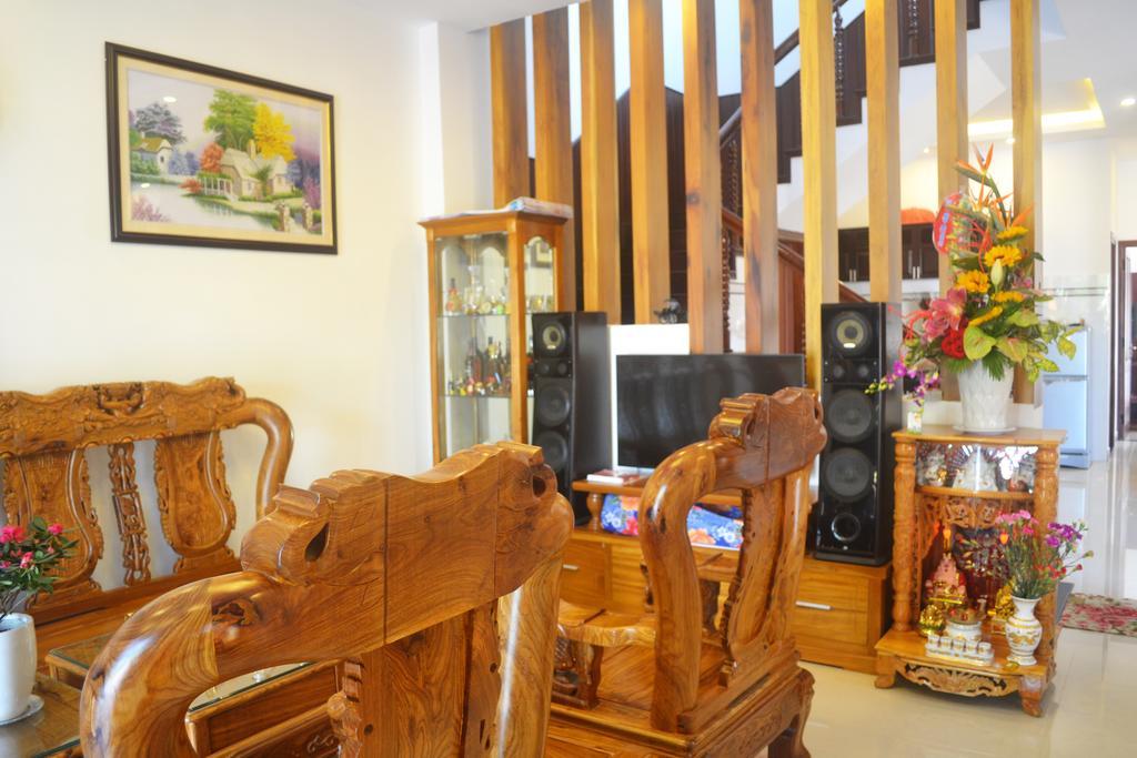 Azalea Homestay Hoi An Zewnętrze zdjęcie