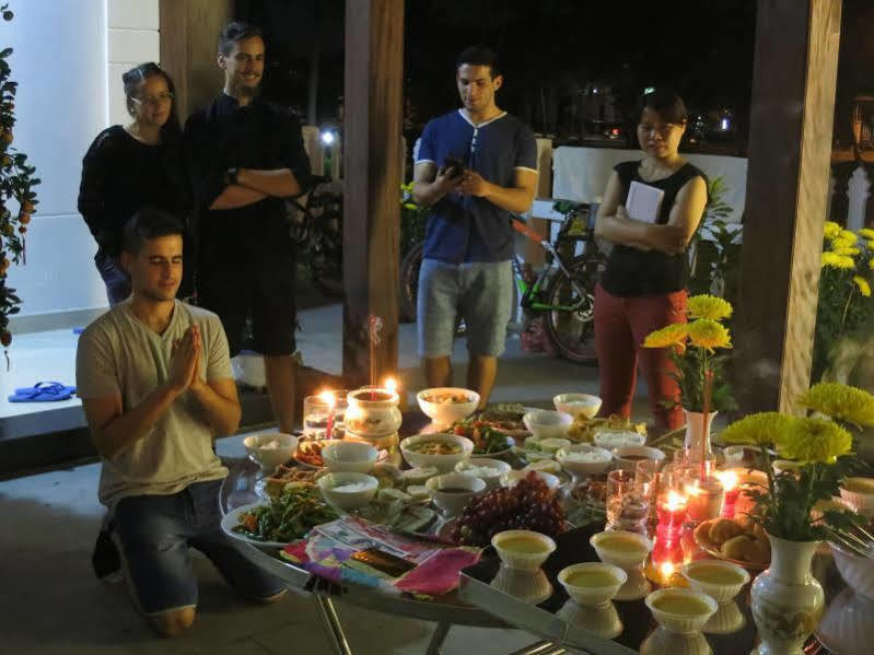 Azalea Homestay Hoi An Zewnętrze zdjęcie