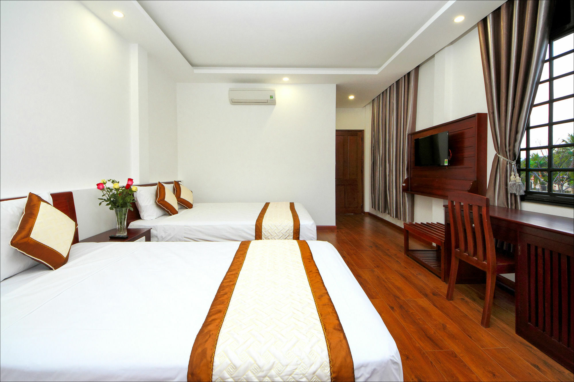 Azalea Homestay Hoi An Zewnętrze zdjęcie