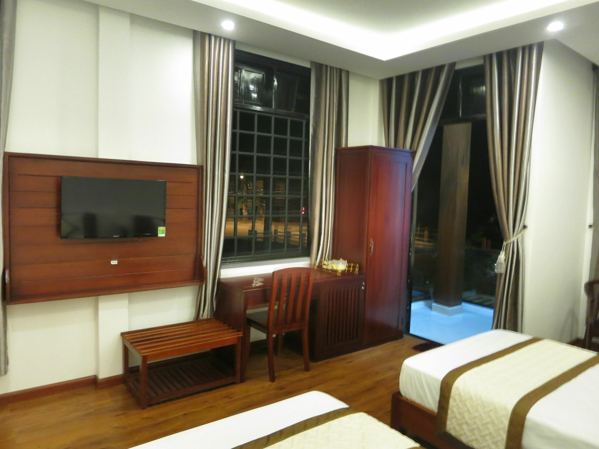 Azalea Homestay Hoi An Zewnętrze zdjęcie